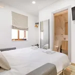 Lägenhet Private 5 With Shared Kitchen At The New Casa Vittoria By Sf Homes *