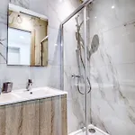 Lägenhet Private 5 With Shared Kitchen At The New Casa Vittoria By Sf Homes *