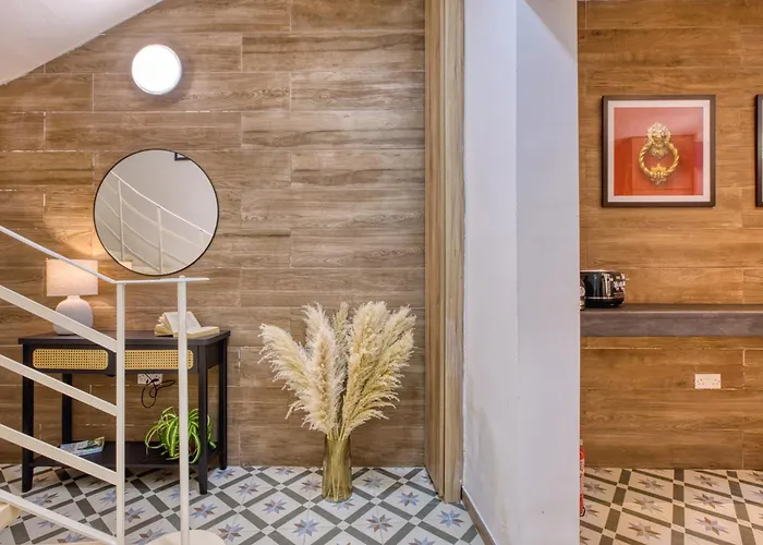 Private 5 With Shared Kitchen At The New Casa Vittoria By Sf Homes * Cospicua