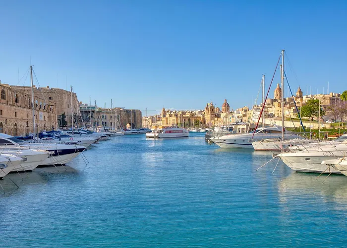 Private 5 With Shared Kitchen At The New Casa Vittoria By Sf Homes Cospicua