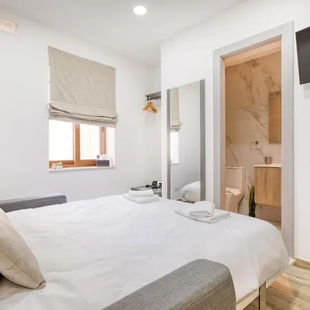 Апартаменты Private 5 With Shared Kitchen At The New Casa Vittoria By Sf Homes *