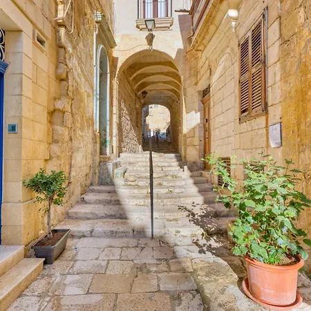 Apartman Private 5 With Shared Kitchen At The New Casa Vittoria By Sf Homes