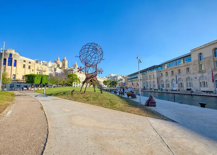 Апартаменты Private 5 With Shared Kitchen At The New Casa Vittoria By Sf Homes *