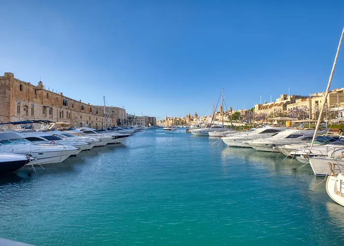 Private 5 With Shared Kitchen At The New Casa Vittoria By Sf Homes Апартаменты *