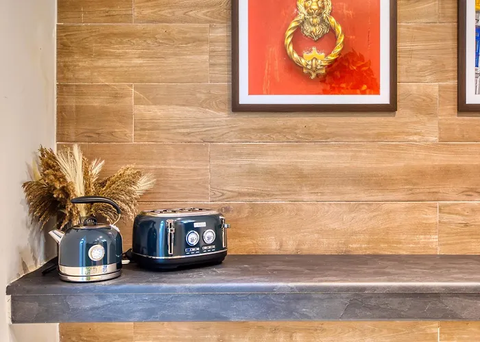 Private 5 With Shared Kitchen At The New Casa Vittoria By Sf Homes * Cospicua